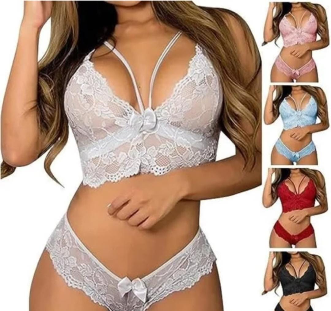 Ensemble body-culotte en dentelle