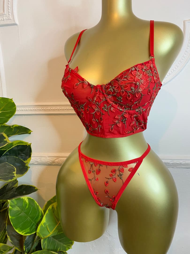 Ensemble bustier-string